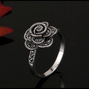 Diamond Crystal flower Sterling silver Ring